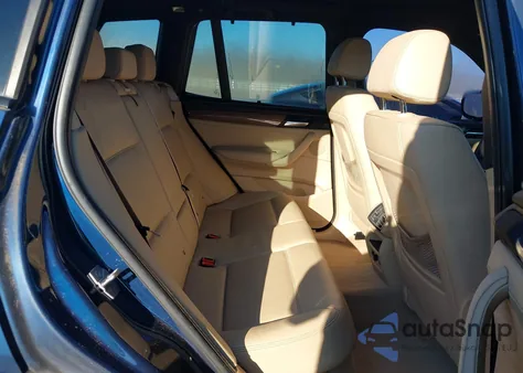 2013 BMW X3 xDrive28I z USA, uszkodzony, nr VIN 5UXWX9C53D0A17254